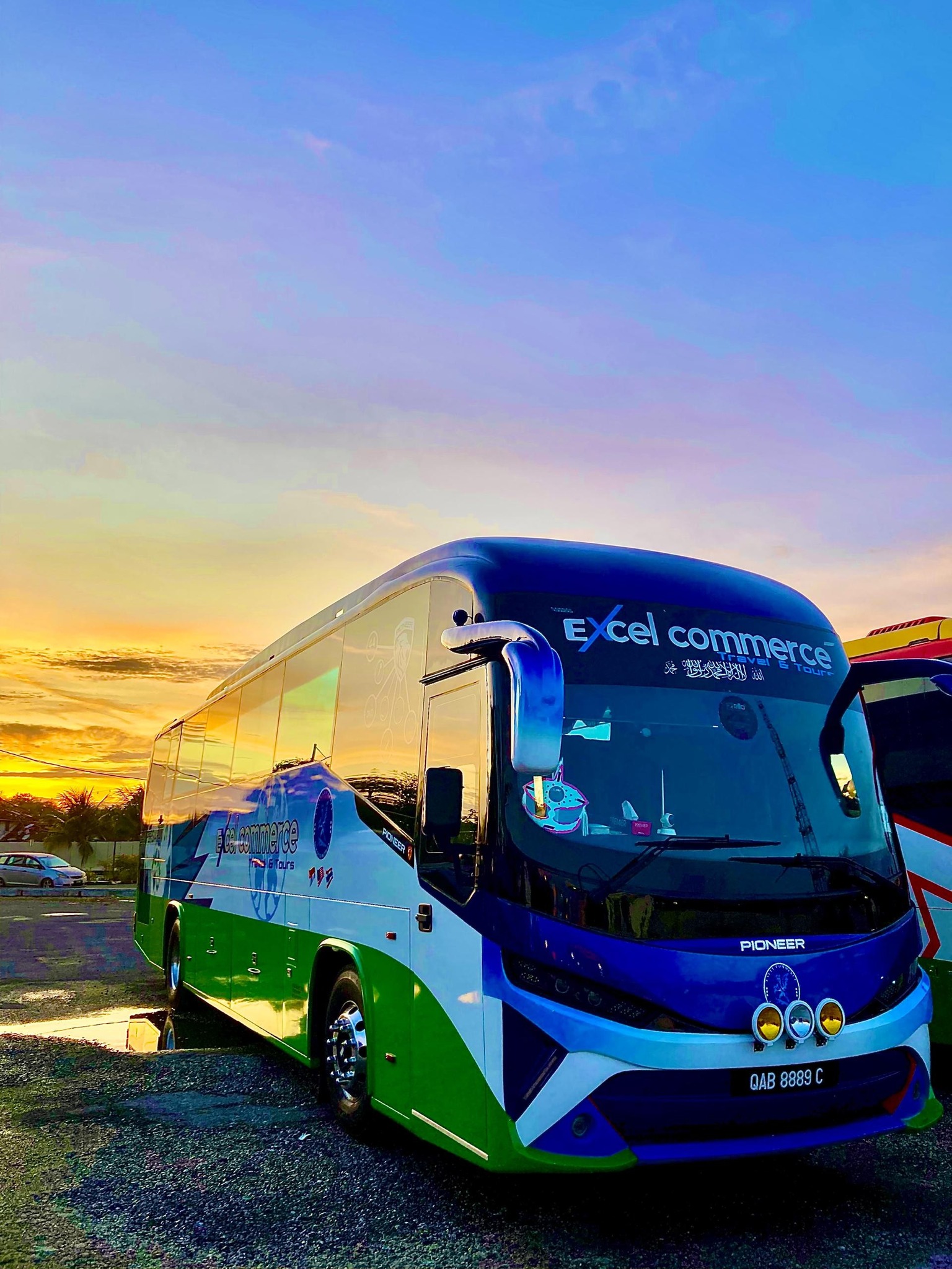 30 seater bus Malaysia - corporate and school transport